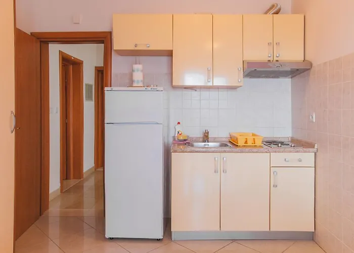 Dada Apartment